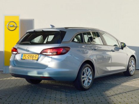 Opel Astra Sports Tourer - 1.6 CDTI Online Edition AGR-comfortstoelen / Navigatie / Climate control - 1