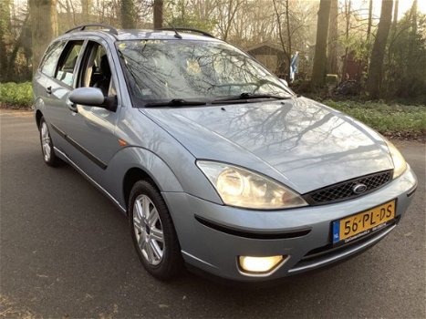 Ford Focus Wagon - 1.6-16V Futura |LEER|AIRCO|NAVI|LEDER| - 1