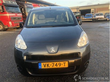 Peugeot Partner - 120 1.6 hdi l1xr pr+ klapdeuren - airco - elektr ramen - trekhaak - 130dkm nap - v - 1