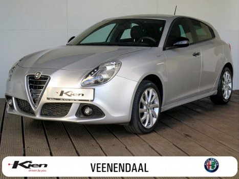 Alfa Romeo Giulietta - 1.4 T Sprint | Navigatie | Alcantara bekleding - 1