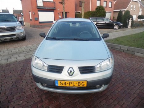 Renault Mégane - 1.5 dCi Expression Basis Airco, elec.pakket - 1