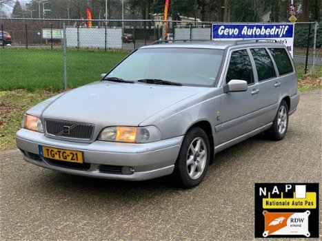 Volvo V70 - 2.5 Comfort-Line - 1