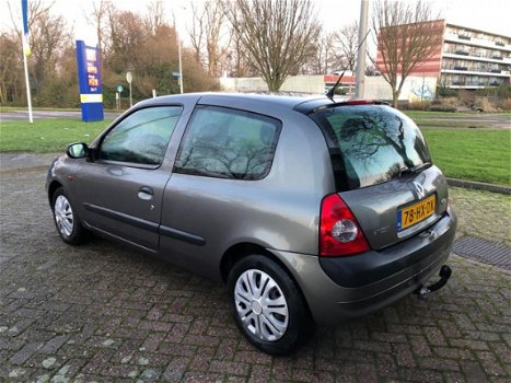 Renault Clio - 1.4-16V Expression Goed onderhouden/Automaat/ 1 Jaar Apk/Nap/elek-ramen/Cv/Cd - 1