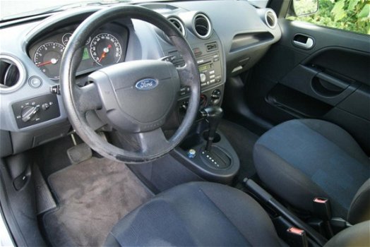 Ford Fiesta - 1.6-16V Futura AUT. 5DRS Airco - 1