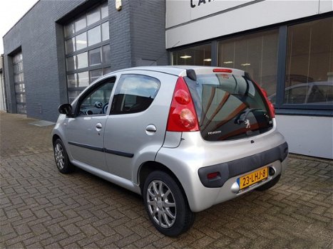 Peugeot 107 - 1.0-12V Urban Move - 1