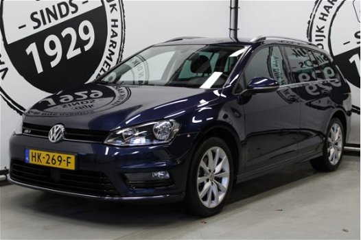 Volkswagen Golf Variant - 1.4 TSI Business Edition Connected R 1/2 LEDER NAVIGATIE CAMERA KEYLESS AF - 1