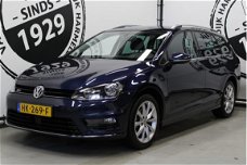 Volkswagen Golf Variant - 1.4 TSI Business Edition Connected R 1/2 LEDER NAVIGATIE CAMERA KEYLESS AF