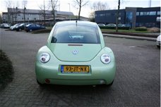 Volkswagen New Beetle - 1.6