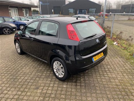 Fiat Grande Punto - 1.4-16V Dynamic, airco, nieuw apk - 1