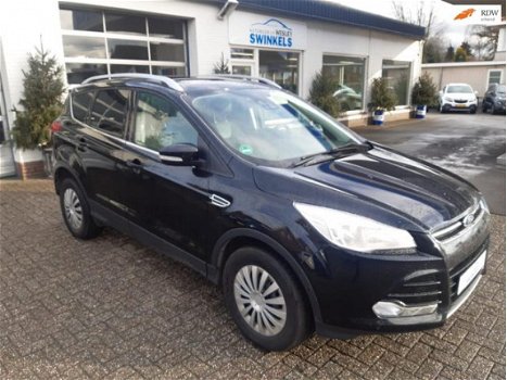 Ford Kuga - 1.6 Titanium Plus Navi, panorama, trekhaak, stoelverwarming - 1