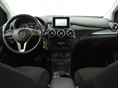 Mercedes-Benz B-klasse - 180 Ambition | Automaat | Xenon | Navigatie | Eerste Eigenaar - 1