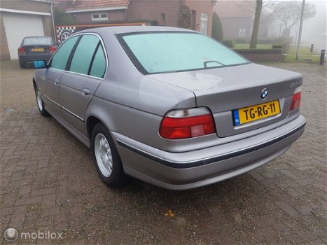 BMW 5-serie - 523i Executive/Automaat/clima/Cruise/apk/beurtje - 1