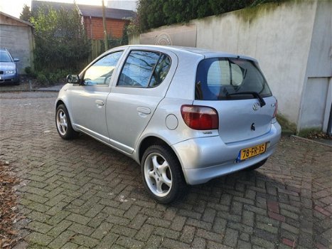 Toyota Yaris - 1.0-16V VVT-i Terra NAP APK volledig onderhouden - 1