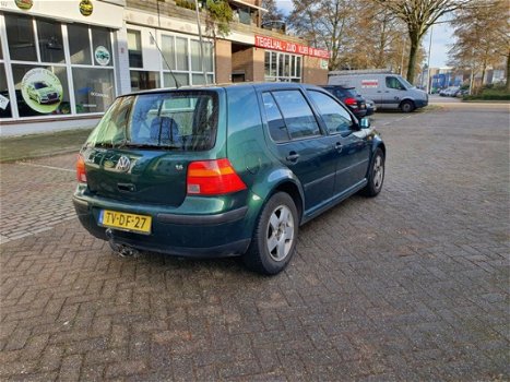 Volkswagen Golf - 1.6 Highline Automaat NEW APK NAP Airco - 1