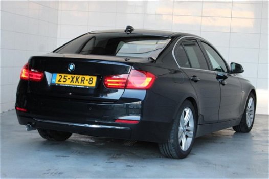 BMW 3-serie - 320d EfficientDynamics Edition High Executive Leder, PDC, Head-up display, automatic, - 1