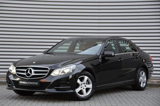 Mercedes-Benz E-klasse - 220 CDI Ambition Avantgarde | LED | Stoelverwarming | Half-lederen bekledin - 1