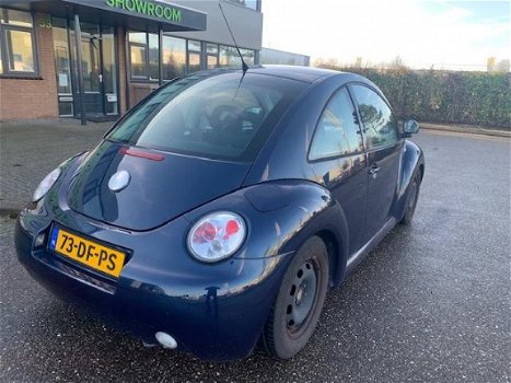 Volkswagen New Beetle - 2.0 Highline Nieuwe APK, Nap, Airco, Elektrische Ramen. Centraal Drs - 1