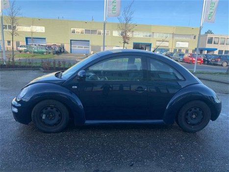 Volkswagen New Beetle - 2.0 Highline Nieuwe APK, Nap, Airco, Elektrische Ramen. Centraal Drs - 1