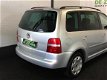 Volkswagen Touran - 1.6 16V FSI NAVI|cruis contr.|7 Personen - 1 - Thumbnail