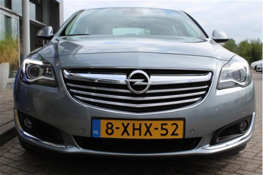 Opel Insignia - 2.0 CDTI ECOFLEX COSMO Lease vanaf €199, - p/m 0492588976 mobiel 0614332410 - 1