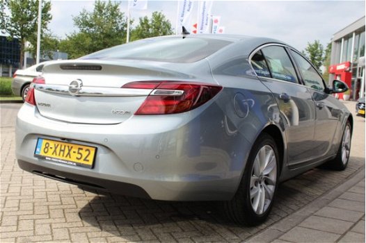 Opel Insignia - 2.0 CDTI ECOFLEX COSMO Lease vanaf €199, - p/m 0492588976 mobiel 0614332410 - 1