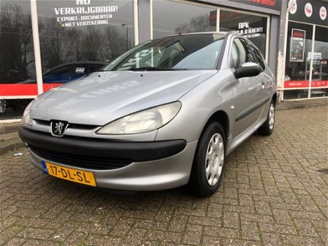 Peugeot 206 - XT 1.4 - 1