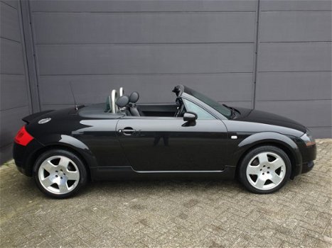 Audi TT Roadster - 1.8 5V Turbo NIEUWSTAAT Youngtimer - 1