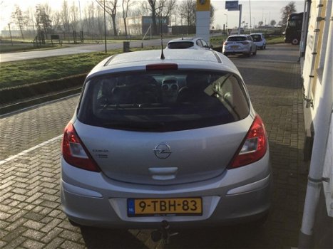 Opel Corsa - 1.2 85pk 5d Berlin & airco-pack 25.702 km - 1