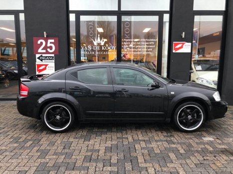 Dodge Avenger - 2.0 SE 6/12 M Garantie - 1