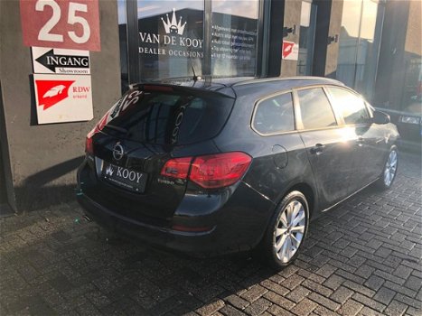 Opel Astra Sports Tourer - 1.4 Turbo Cosmo 6/12 M Garantie - 1