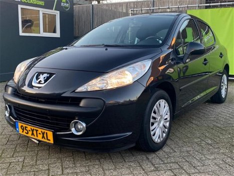 Peugeot 207 - 1.4 XR met AIRCO 5 DEURS NAP - 1