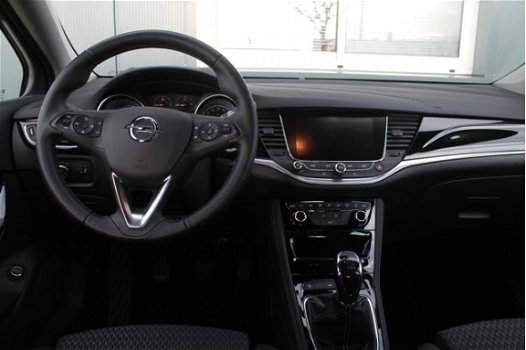 Opel Astra Sports Tourer - 1.4T 150pk Innovation | TREKHAAK | NAVI - 1