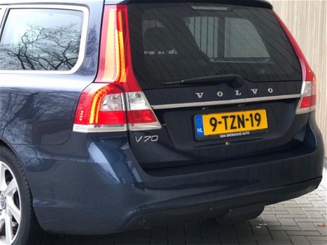 Volvo V70 - 1.6 D2 Nordic+ 2014 Blauw *1e Eigenaar - 1