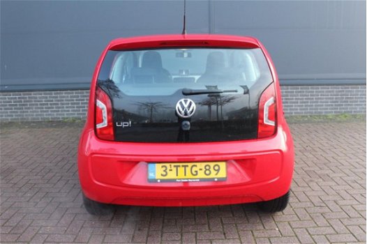 Volkswagen Up! - 1.0 move up - 1