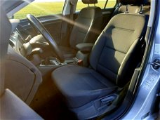 Volkswagen Golf - 1.6 TDI Comfortline BlueMotion