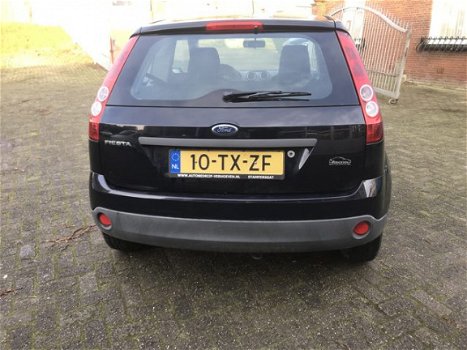 Ford Fiesta - 1.3-8V Champion met nieuwe apk - 1