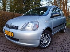 Toyota Yaris - 1.3-16V VVT-i Luna | Dealer onderhouden