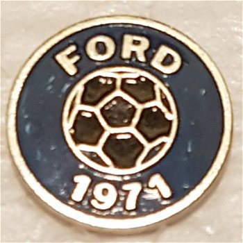 SP0003 Speldje Ford (met voetbal) 1971 blauw - 1