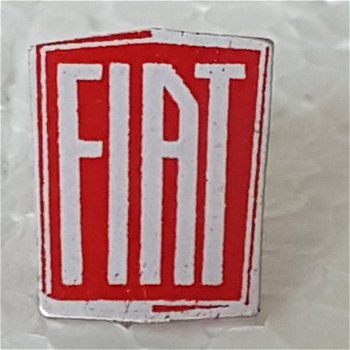 SP0110 Speldje Fiat [rood] - 1