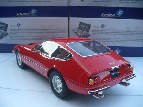 GTSpirit 1/12 Ferrari 365 GTB4 Rood - 4