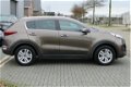 Kia Sportage - 1.6 GDI First Edition ORG NL NW Model Trekhaak, Clima, Navi, Camera, Led, 17