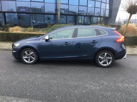 Volvo V40 - 2.0 D4 Summum Business * R-DESIGN * 190 PK * D4 - 1