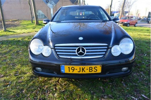 Mercedes-Benz C-klasse Sportcoupé - 200 K. *airco*cruise - 1