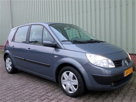 Renault Scénic - 2.0-16V Business Line 5 Personns Airco BJ 06 - 1