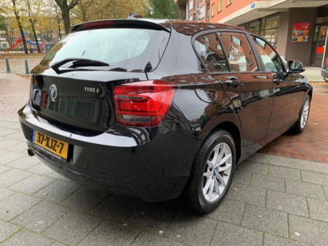 BMW 1-serie - 116i Business+ Led / Navi / PDC / NAP - 1