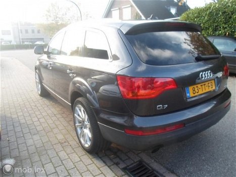 Audi Q7 - - 3.0 TDI quattro - 1