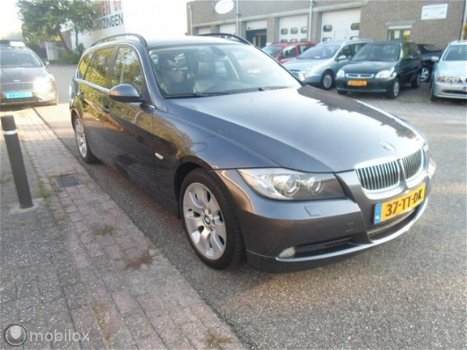 BMW 3-serie Touring - 325xi High Executive - 1