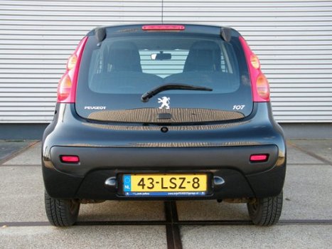 Peugeot 107 - 1.0-12V Sublime I Airco I Audio I NL-auto I 2e eig - 1