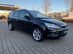 Ford Focus Wagon - 1.6 Titanium AIRCO//ELEK PAKKET//RADIO/CD//NIEUWE APK - 1 - Thumbnail