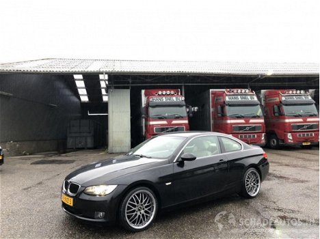 BMW 3-serie Coupé - 320d coupé 163pk exe - 41dkm - xenon - beige leer - 19 inch - 6 bak - pdc - vast - 1